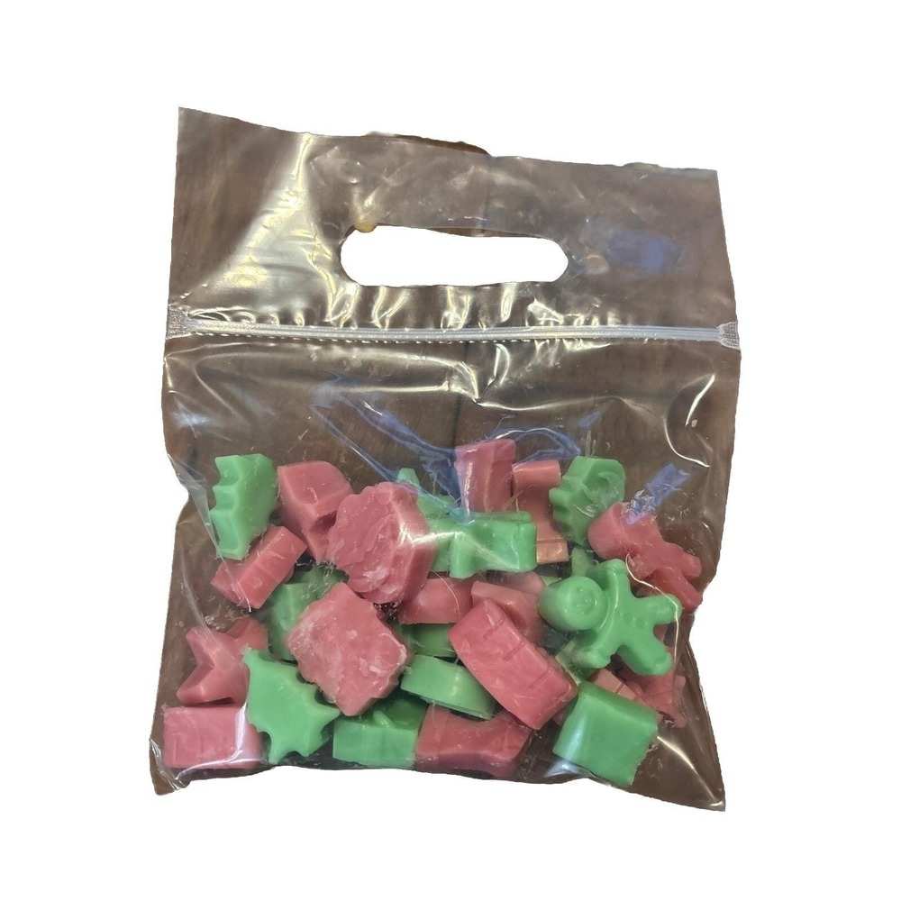 Holiday Colored Wax Melts-"Santa's Bakery"Smells Like Baked Goodies